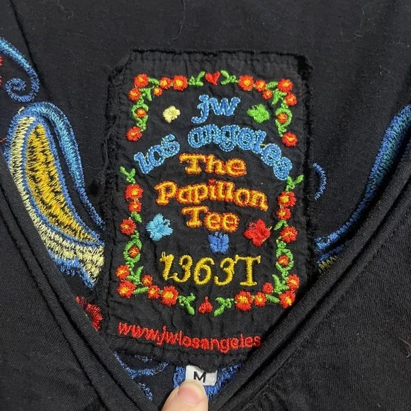 Johnny Was Black Embroidered Bird, butterfly & Floral Tee Size M - Picture 3 of 5